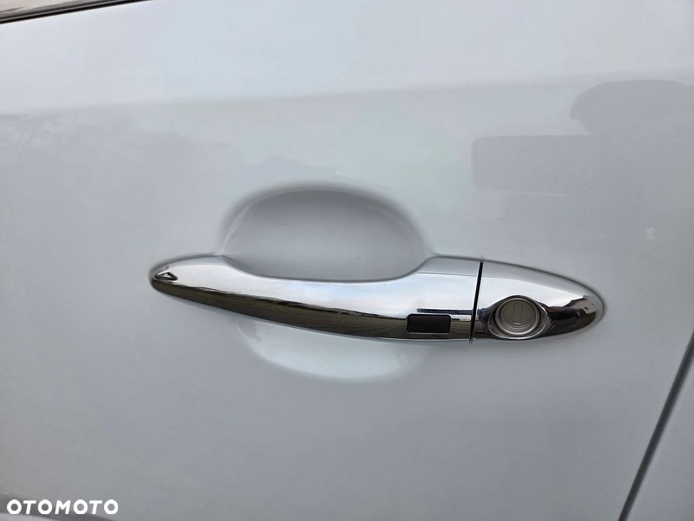 Kia Sportage 1.6 GDI 2WD Dream-Team Edition - 14