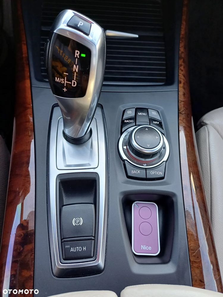 BMW X5 xDrive35i - 29