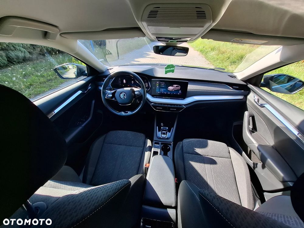 Skoda Octavia 2.0 TDI Style DSG - 5