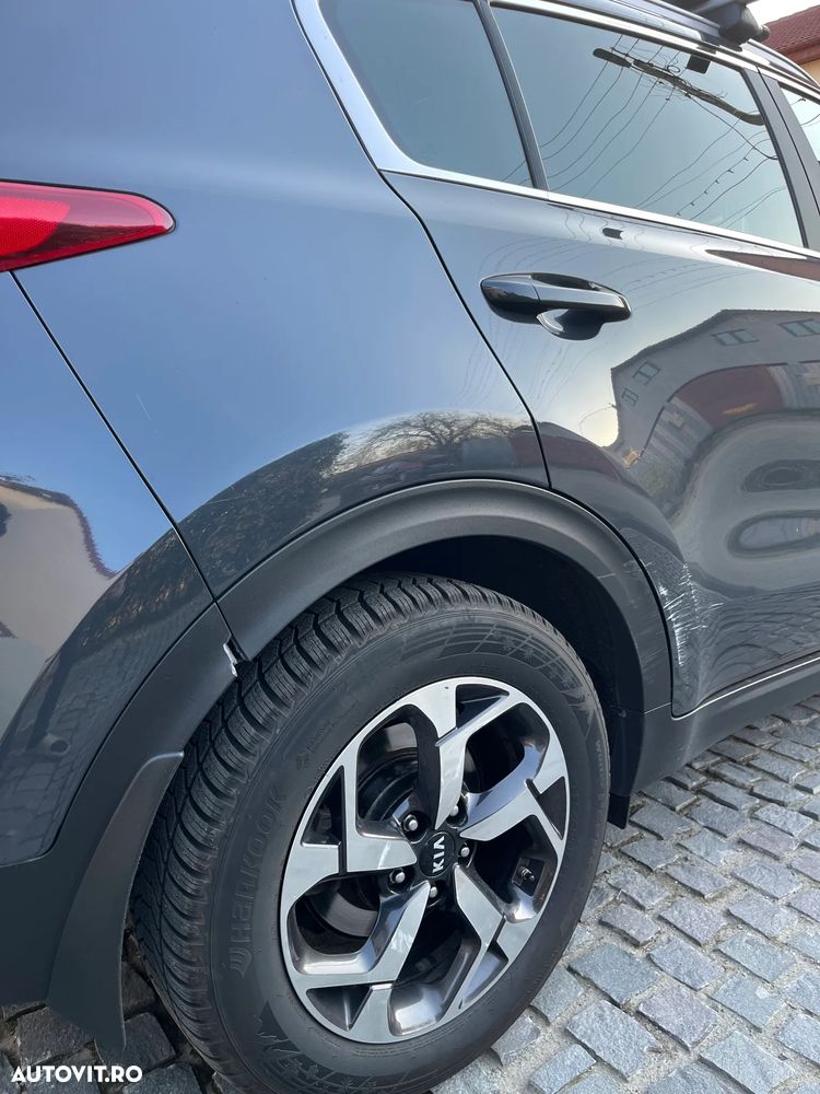 Kia Sportage 1.6 GDI 6MT 4x2 Style - 4