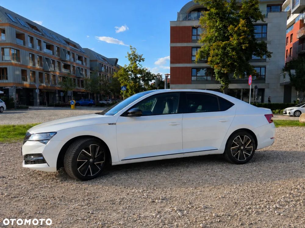 Skoda Superb 2.0 TSI 4x4 Sportline DSG - 5