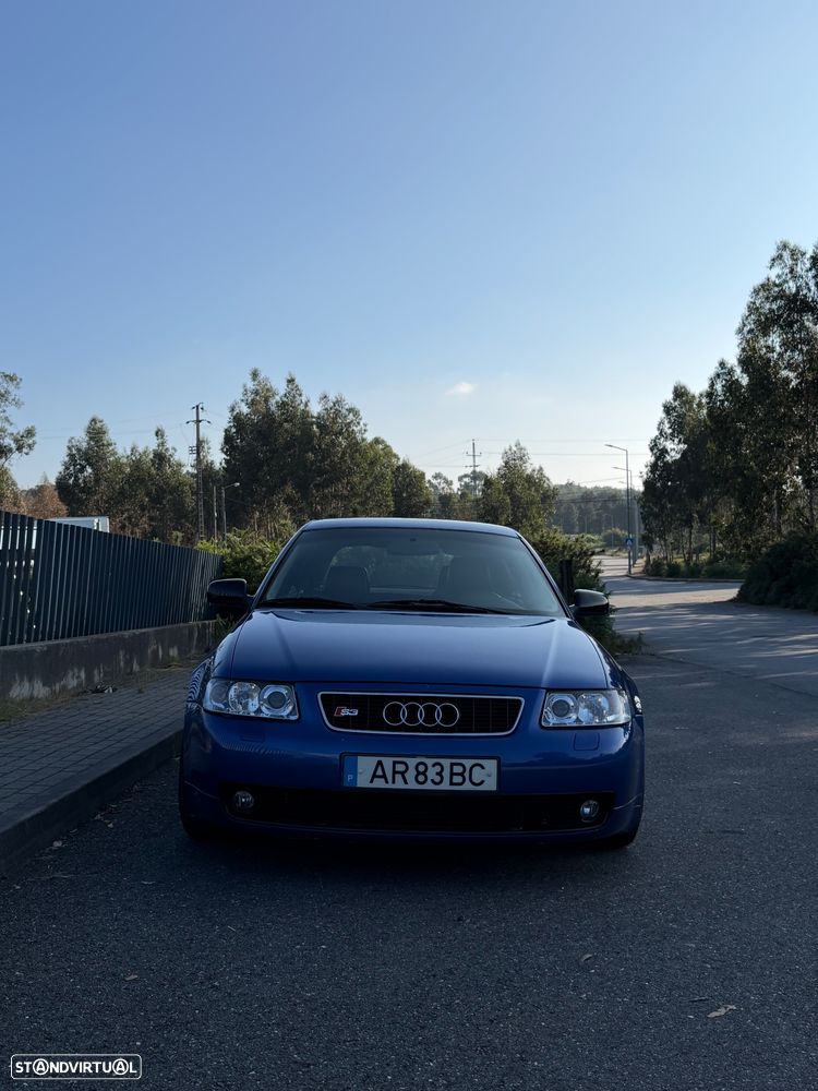 Audi S3 1.8 T quattro - 2