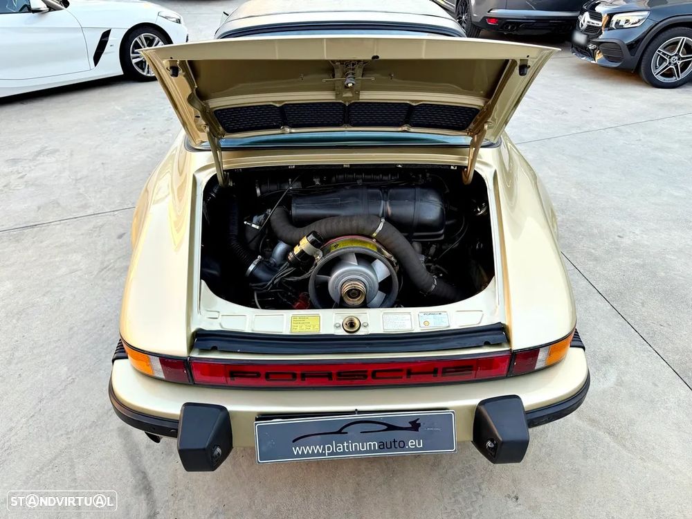 Porsche 911 Série G - 31