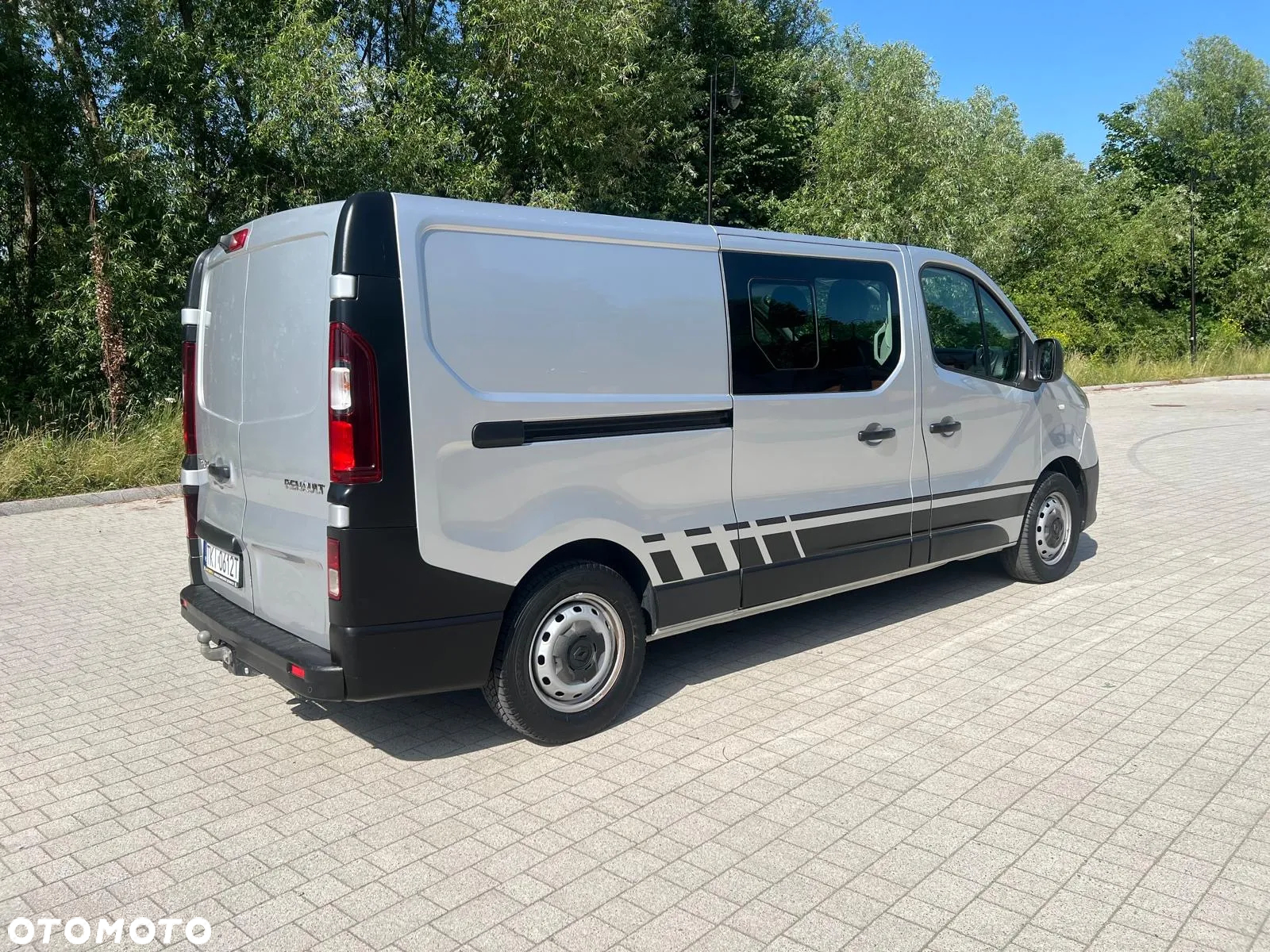 Renault Trafic L2H1 / 2.0 DCI / Brygadówka / 6 osób / - 16