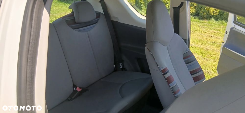 Citroën C1 1.0i Desire - 16
