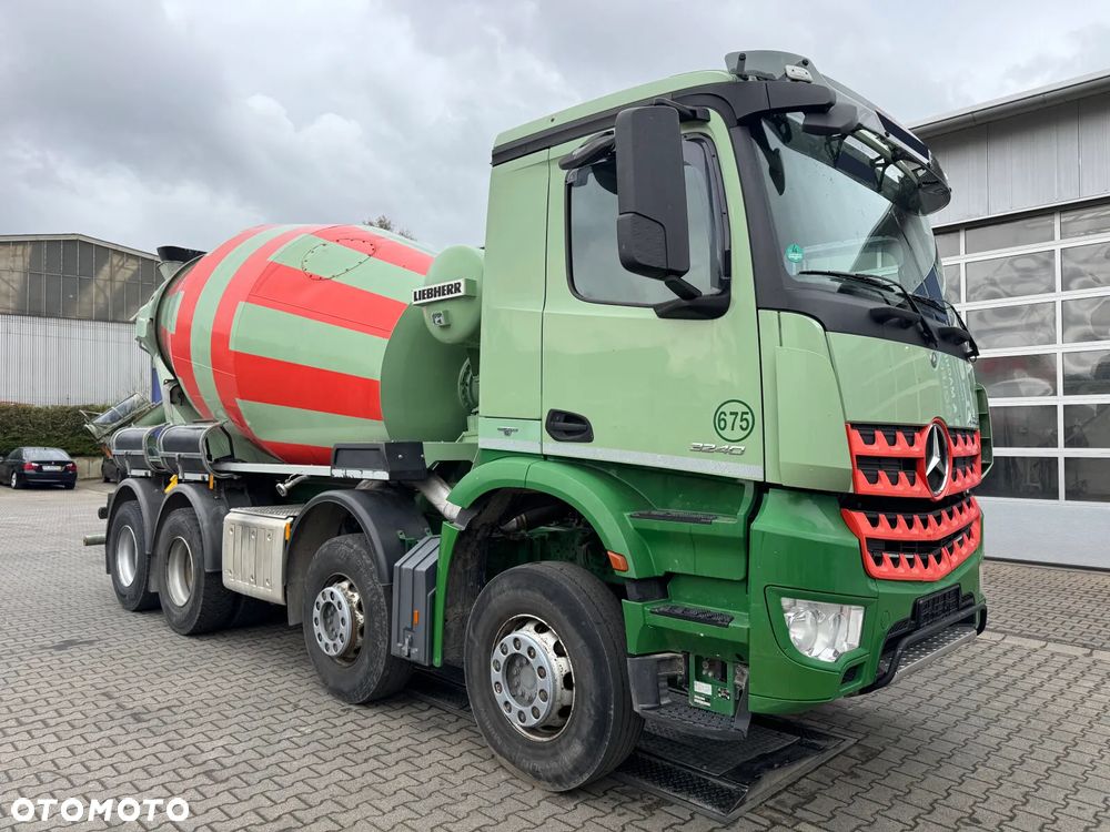 Mercedes-Benz AROCS 3240 8x4 EURO6 BETONOMIESZARKA LIEBHERR 9 m³ - 2
