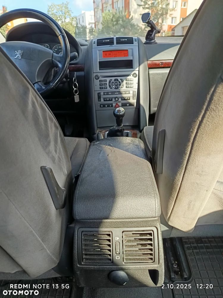 Peugeot 407 1.6 HDI Presence - 16