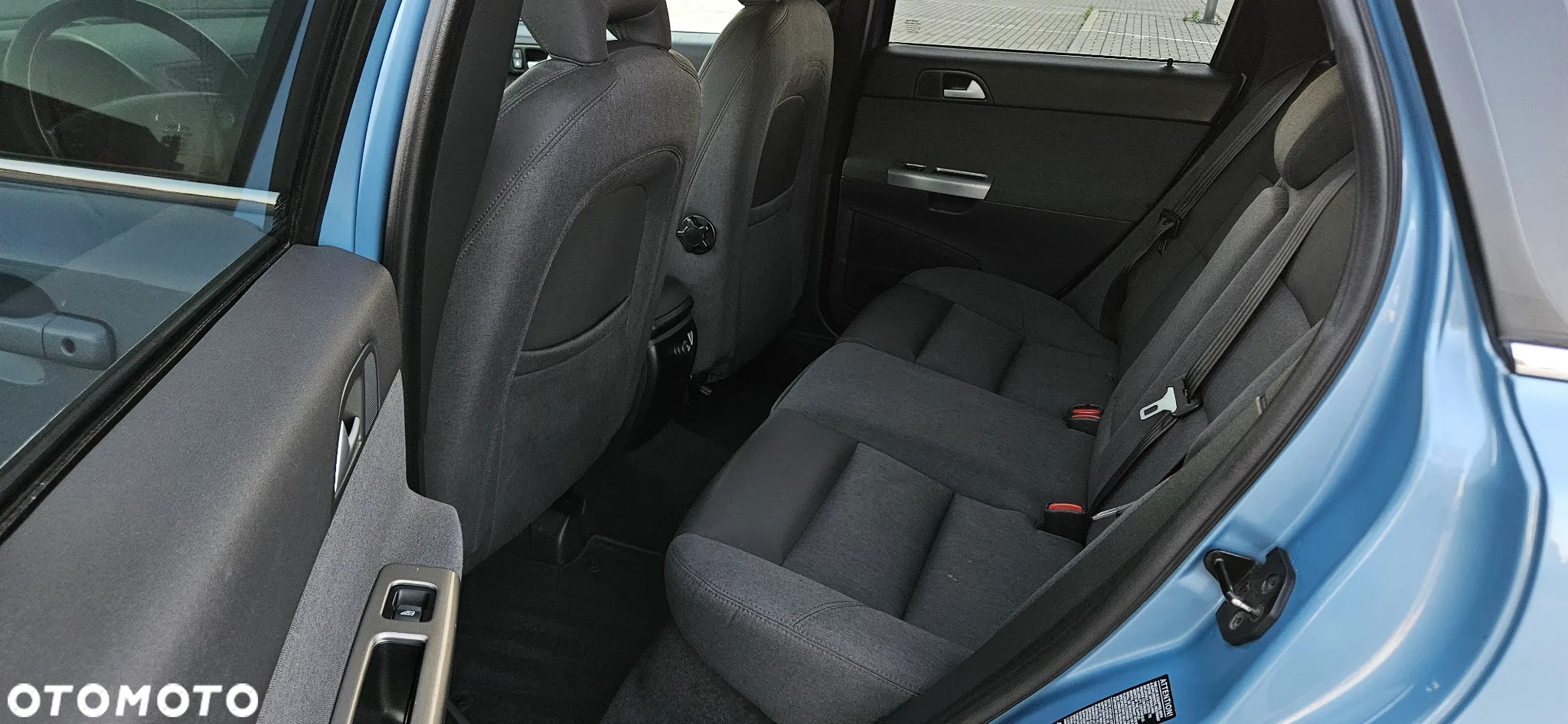 Volvo V50 2.0D Momentum - 9