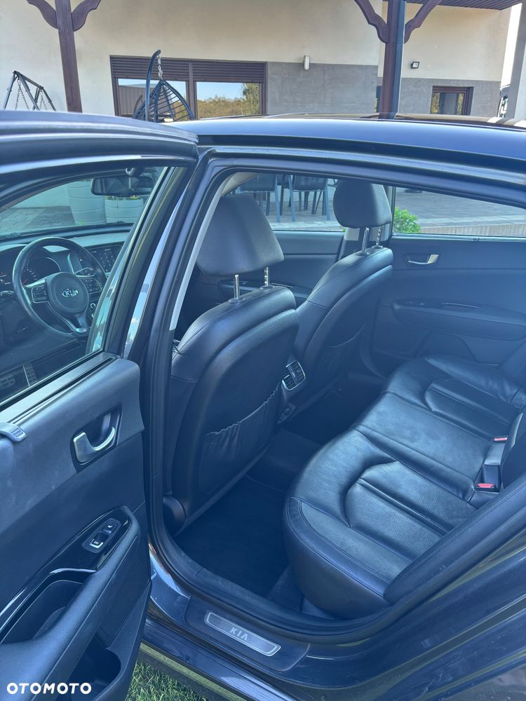 Kia Optima 1.7 CRDI XL DCT - 9