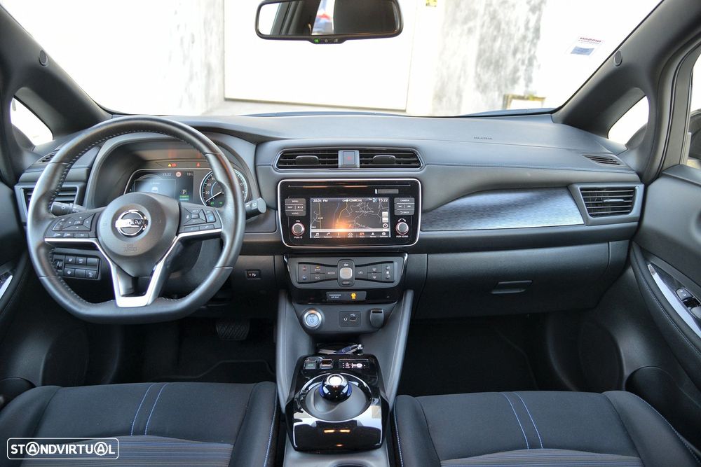Nissan Leaf - 11