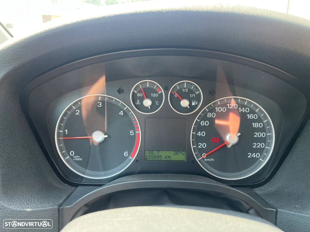 Ford Focus 1.6 TDCi Ghia - 3