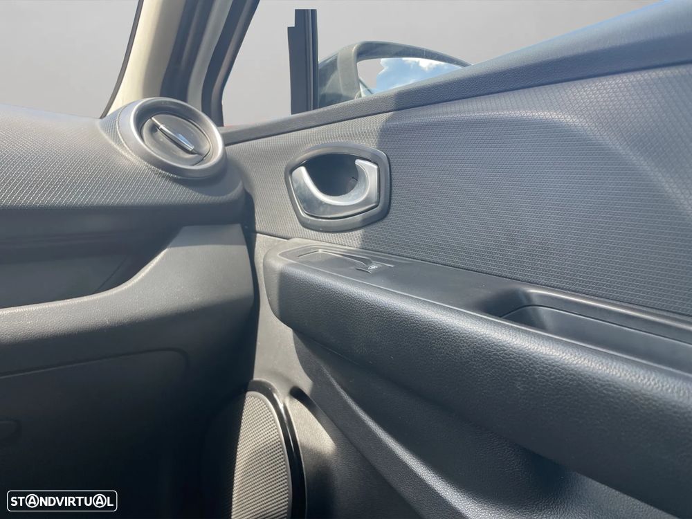 Renault Clio Sport Tourer 1.5 dCi Limited - 17