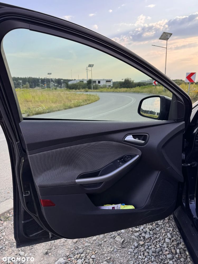 Ford Focus 1.6 TDCi Trend - 5