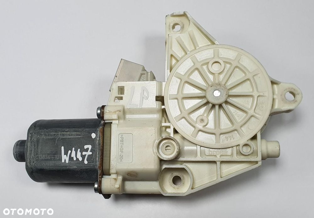 SILNICZEK SZYBY PRZÓD MERCEDES V-KLASA W447 A4479063500