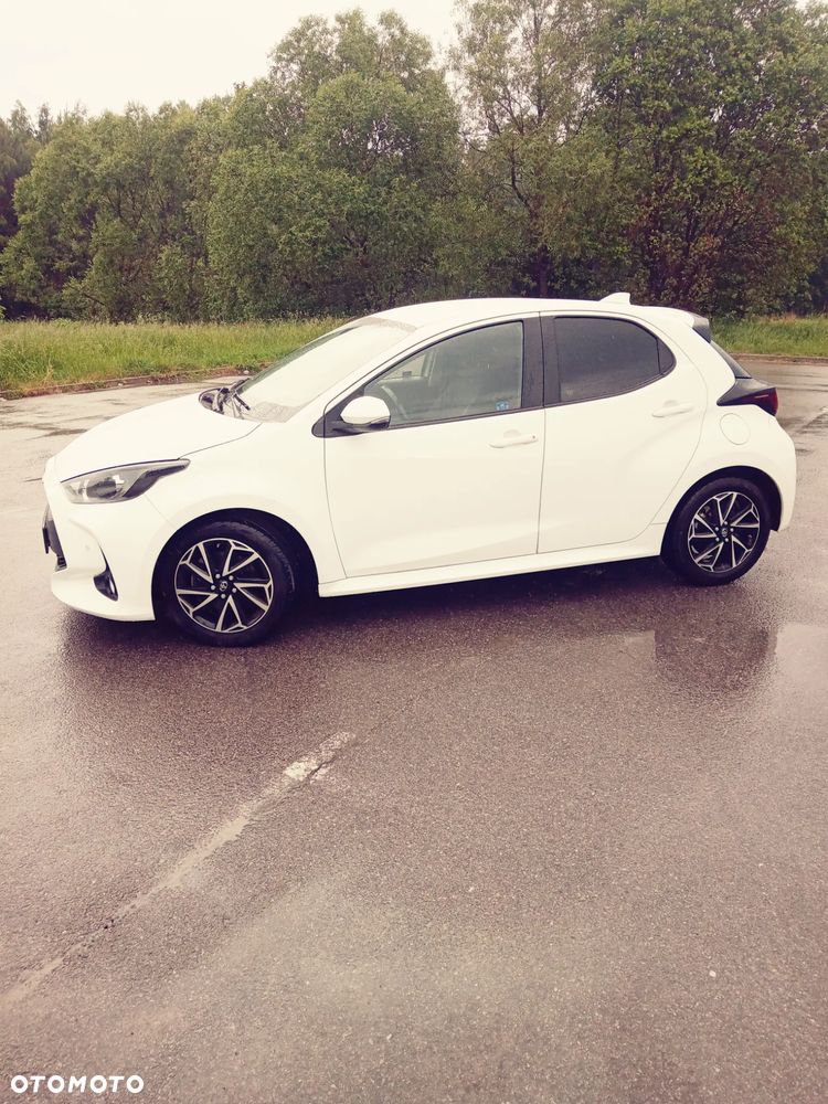 Toyota Yaris Hybrid 1.5 Executive - 6