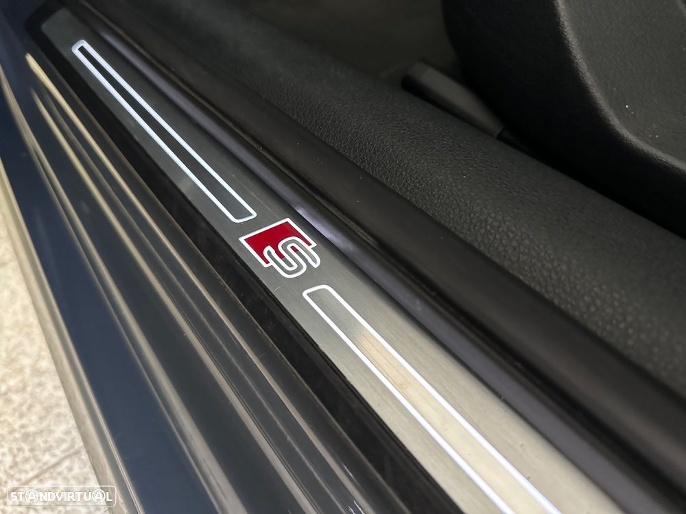 Audi A3 1.6 TDI S-line - 26