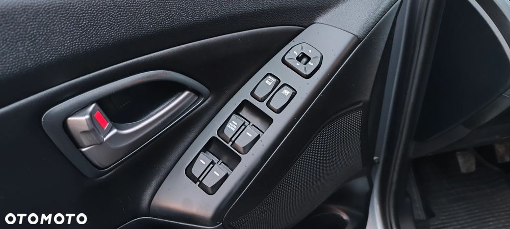 Hyundai ix35 2.0 CRDi 4WD Trend - 16