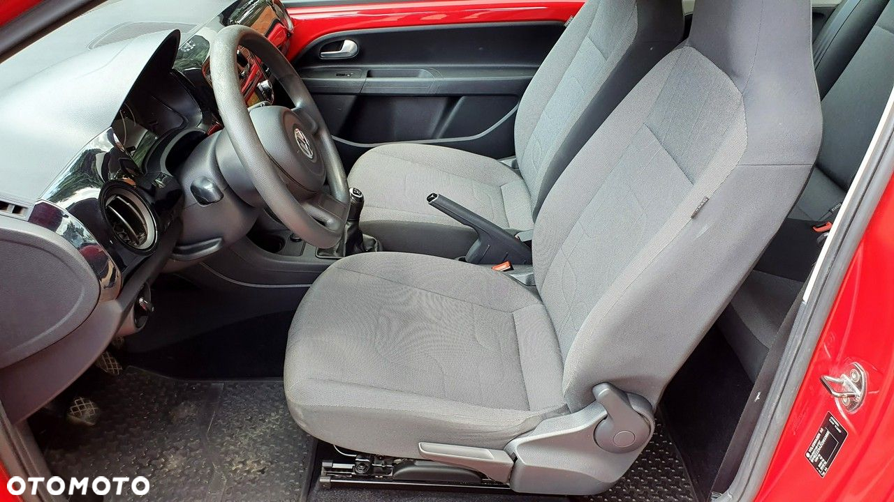 Volkswagen up! - 13