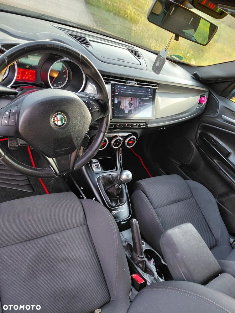 Alfa Romeo Giulietta 1.4 TB 16V Turismo - 35