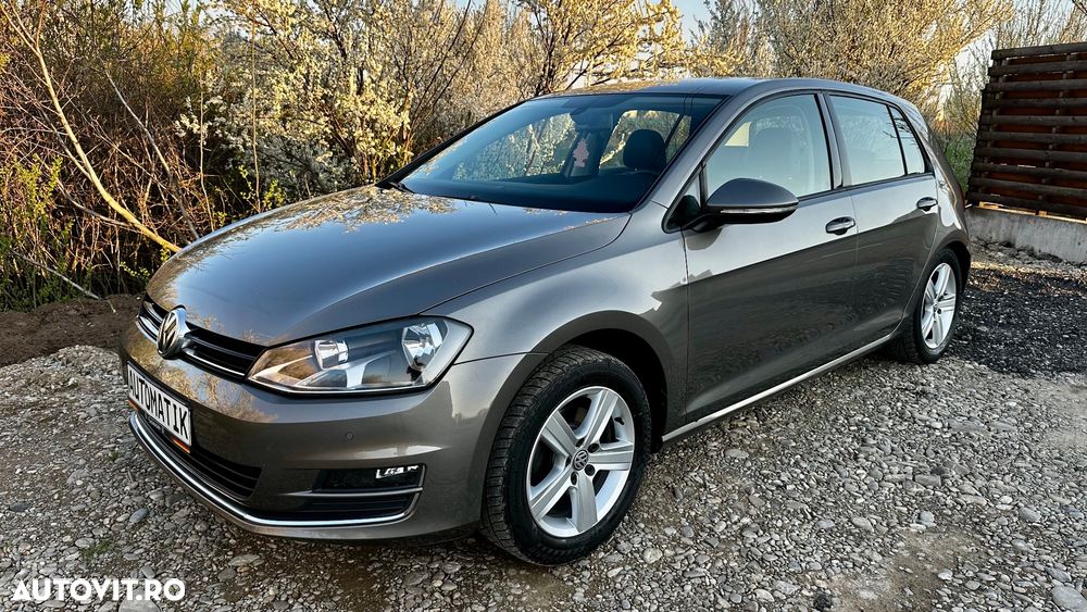 Volkswagen Golf 1.2 TSI Highline DSG BlueMotion Technology - 2