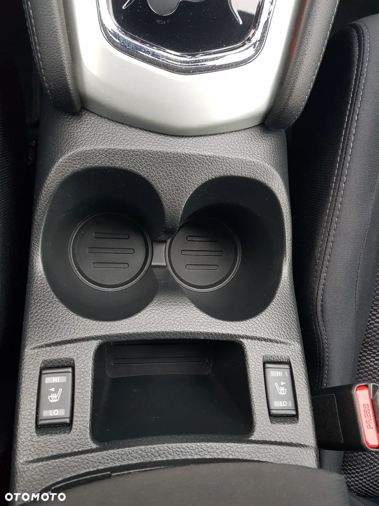 Nissan Qashqai 1.6 DCi Acenta Xtronic - 28