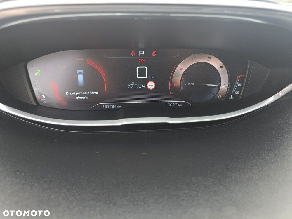 Peugeot 5008 BlueHDI 120 EAT6 Stop & Start Business Line - 8