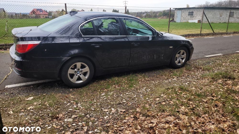 BMW Seria 5 520d - 3