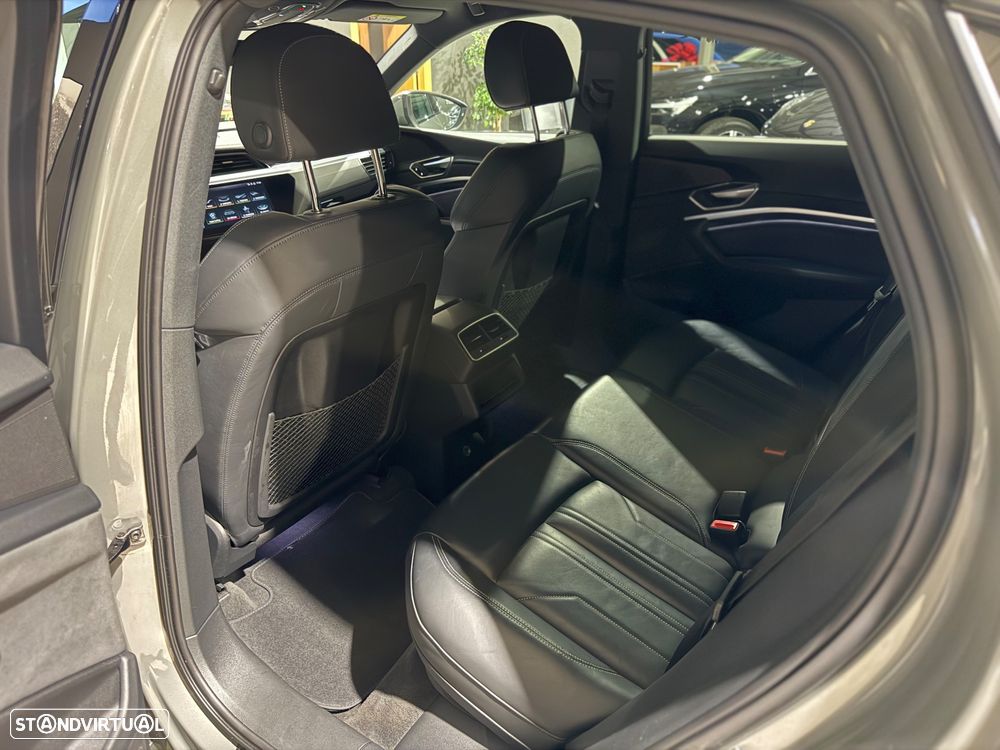 Audi Q8 e-Tron Sportback 50 quattro S line - 29