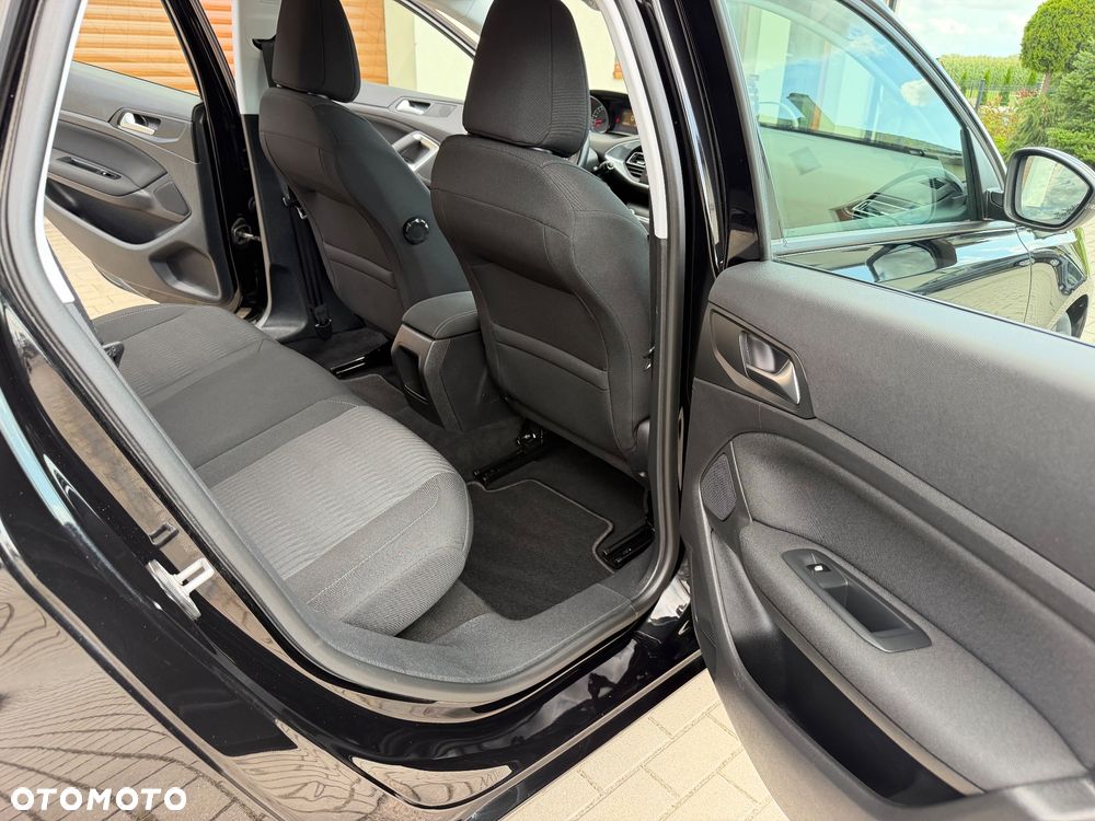Peugeot 308 BlueHDi 120 Stop & Start Active - 34