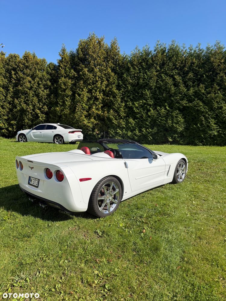 Chevrolet Corvette - 5
