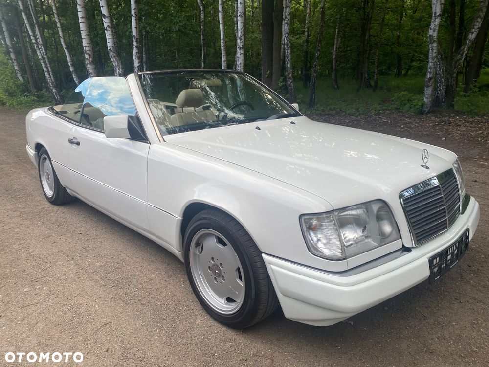 Mercedes-Benz Klasa E 320 - 1