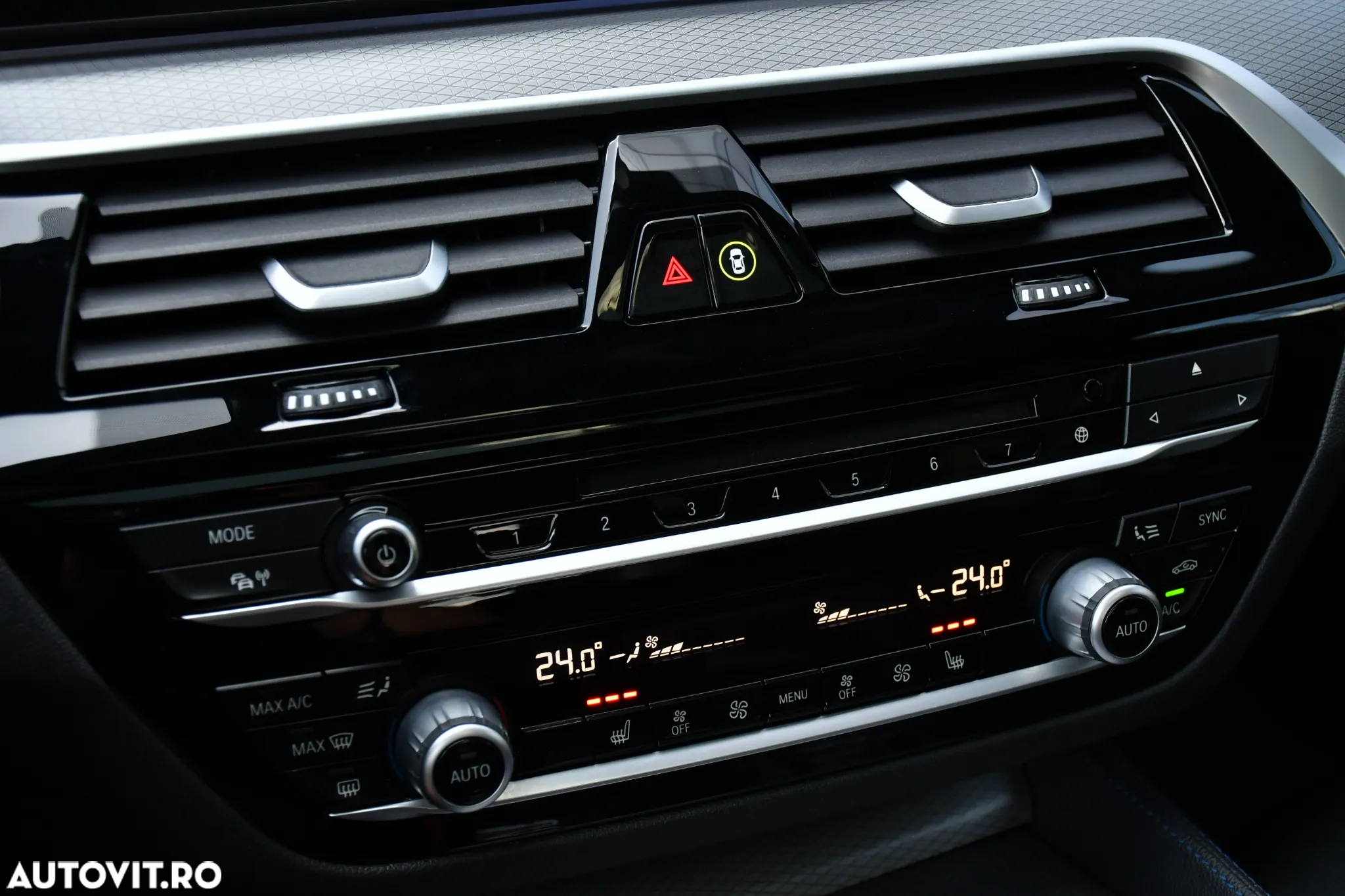 BMW Seria 5 530e iPerformance Aut. - 35