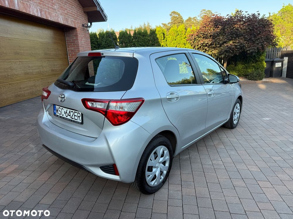 Toyota Yaris 1.5 Premium CVT - 4