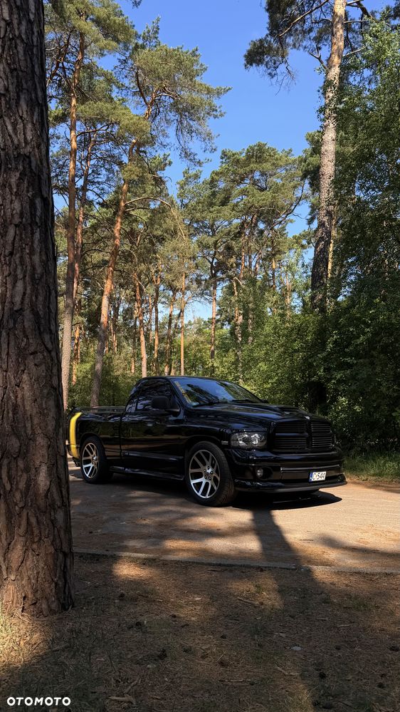 Dodge RAM 5.7 HEMI - 10