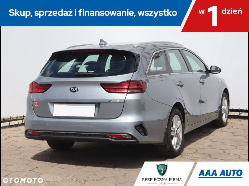 Kia Ceed - 6