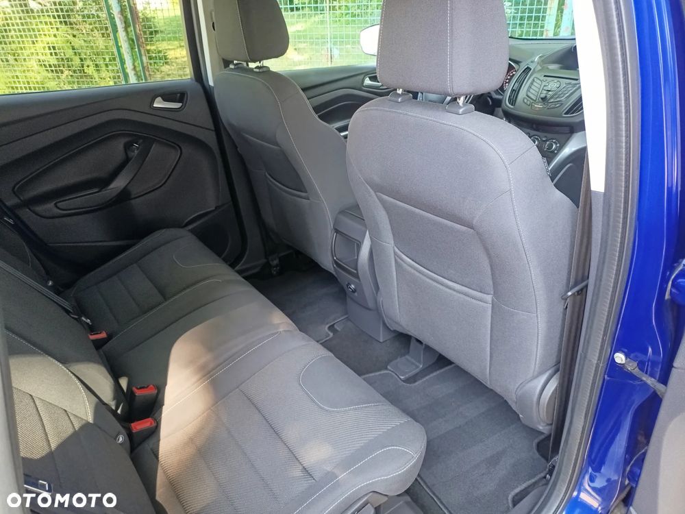 Ford Kuga 2.0 TDCi 4x4 Trend - 12