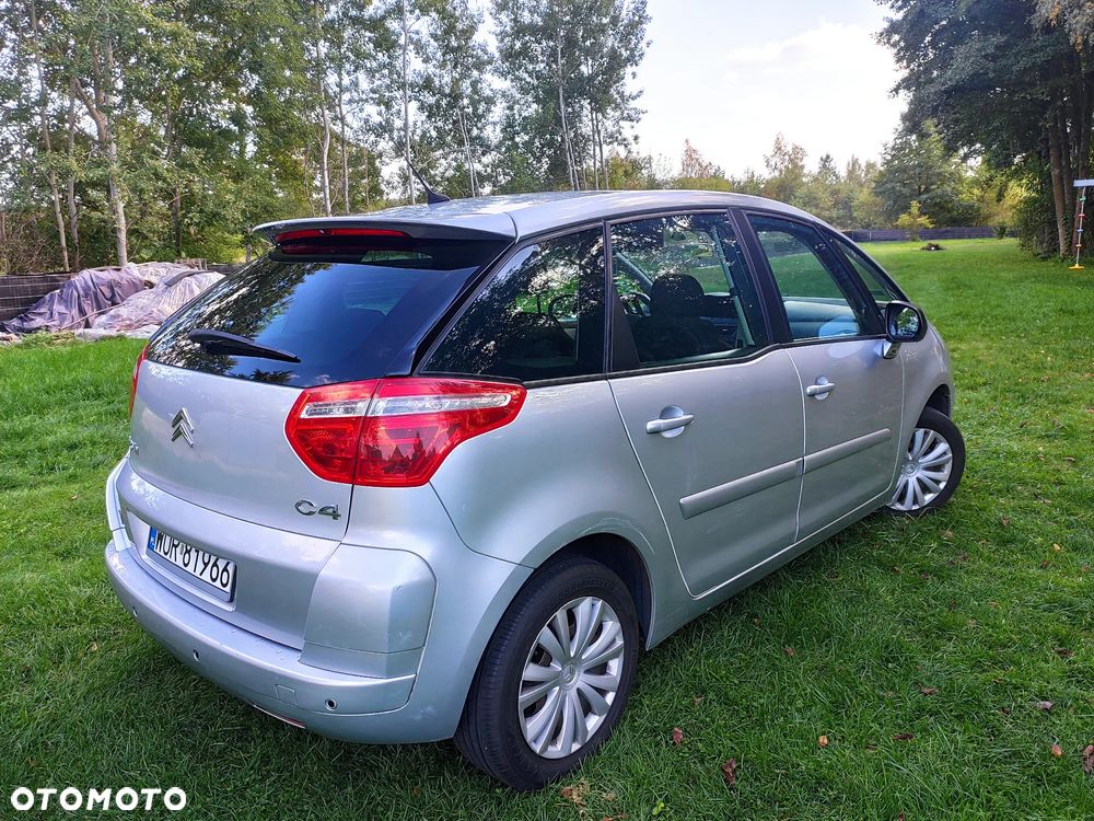 Citroen C4 Picasso 2009 photo 4
