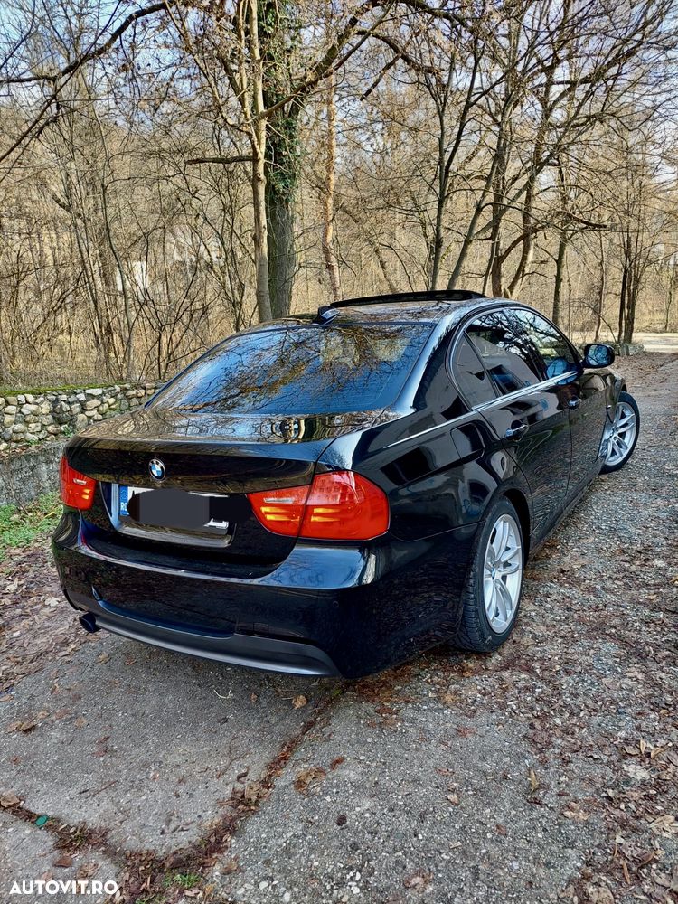 BMW Seria 3 318i - 3