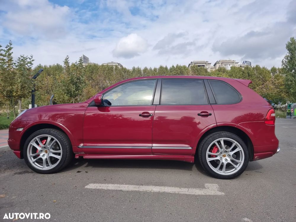 Porsche Cayenne Tiptronic S GTS - 5