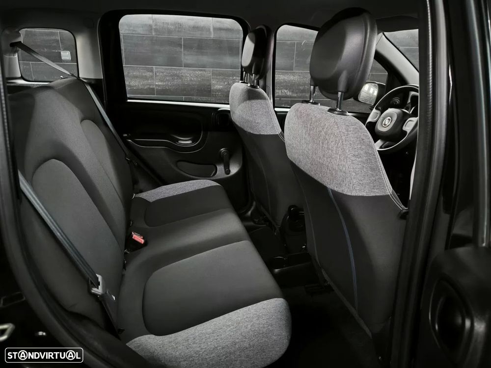 Fiat Panda 1.0 Hybrid City Cross - 24