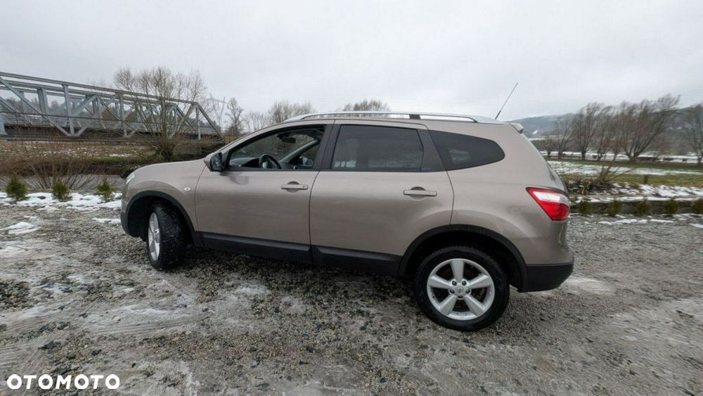 Nissan Qashqai+2 - 11