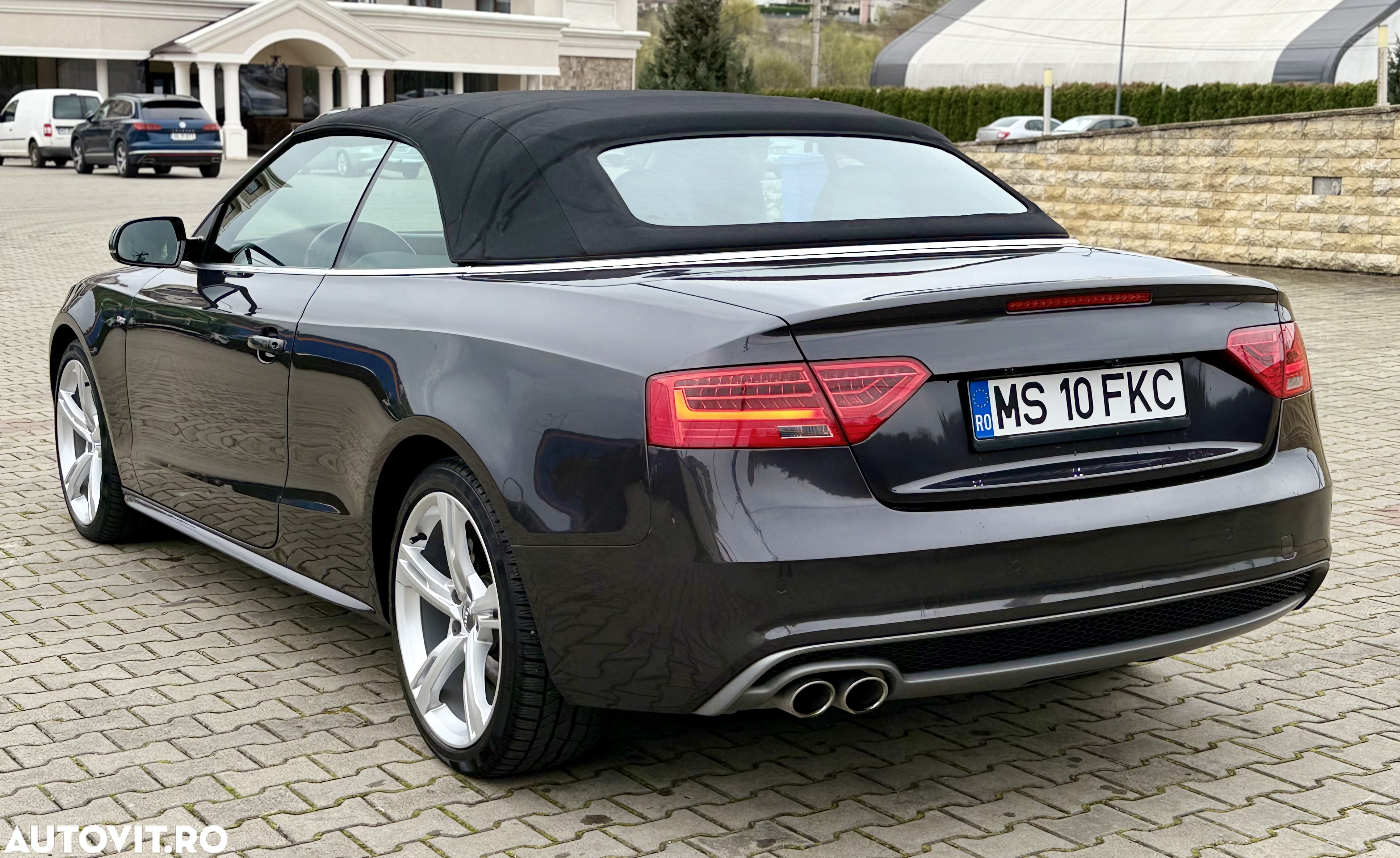 Audi A5 Cabrio 2.0 TDI Multitronic - 9