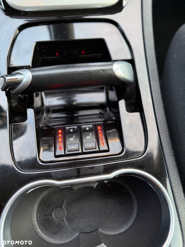 Ford S-Max 2.0 TDCi DPF Titanium - 5