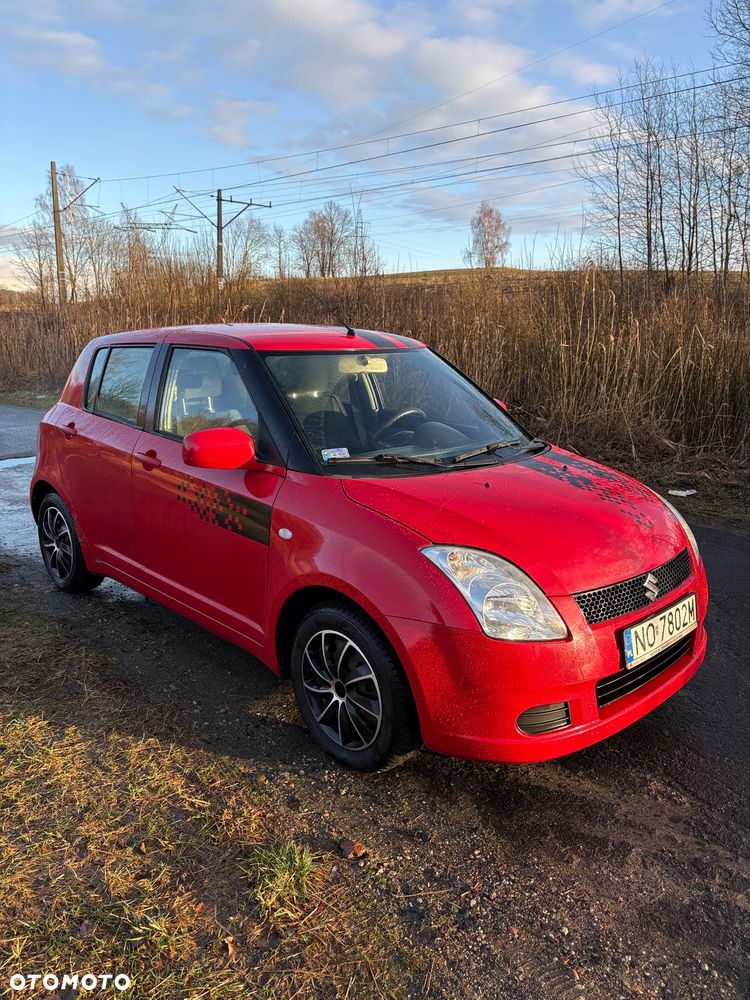 Suzuki Swift - 7