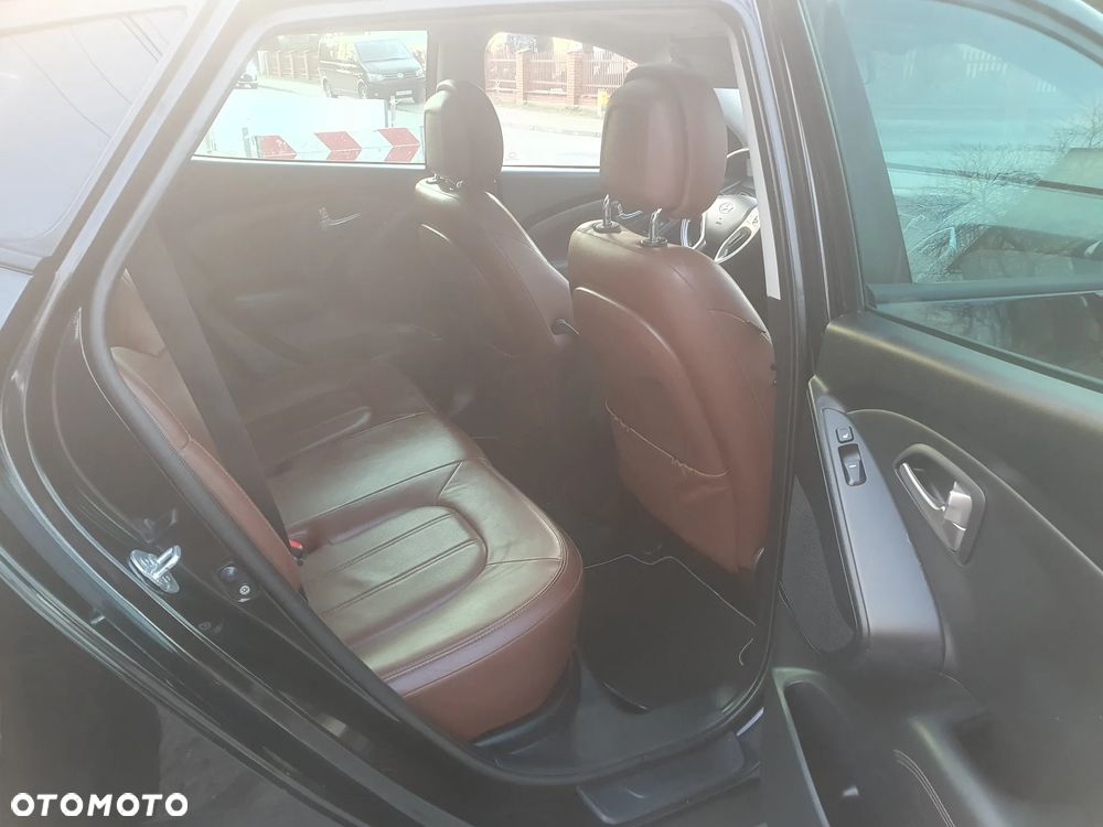 Hyundai ix35 2.0 4WD Automatik Premium - 22