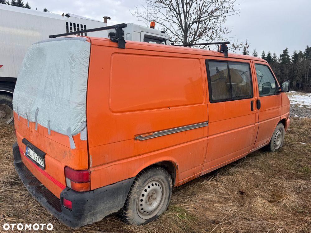 Volkswagen T4 Transporter 2.5TDi Long 88KM doka brygadówka 6 os. - 6