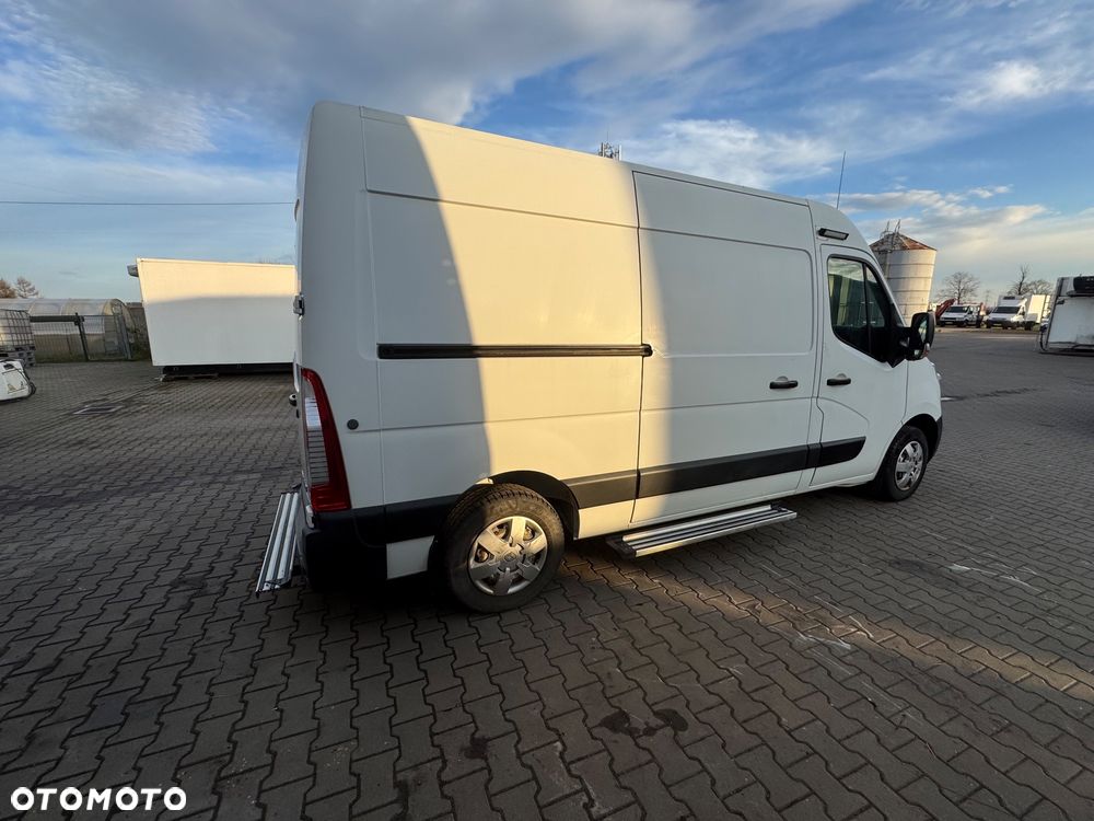 Renault Master - 11