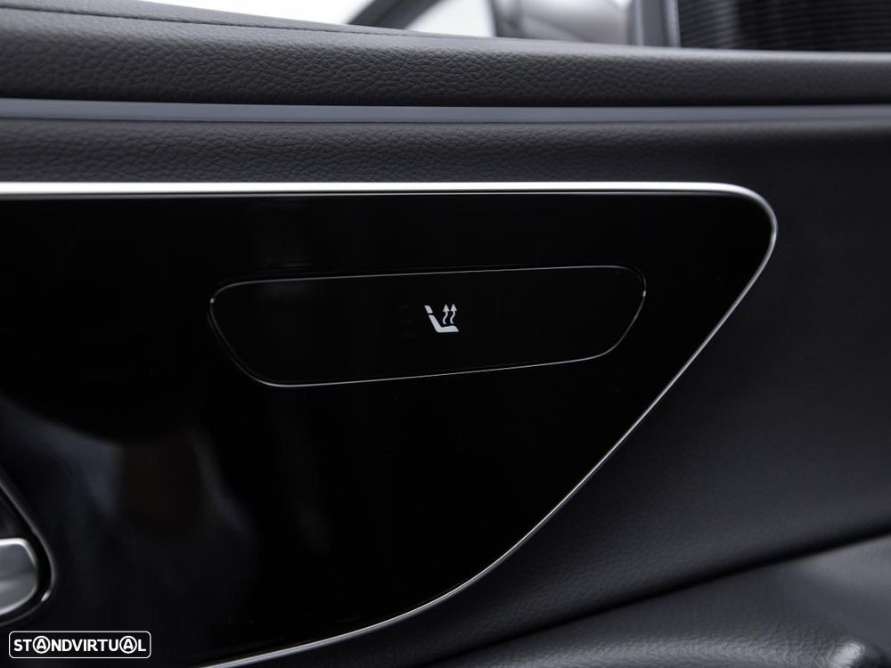 Mercedes-Benz E 300 de — fotografia 19