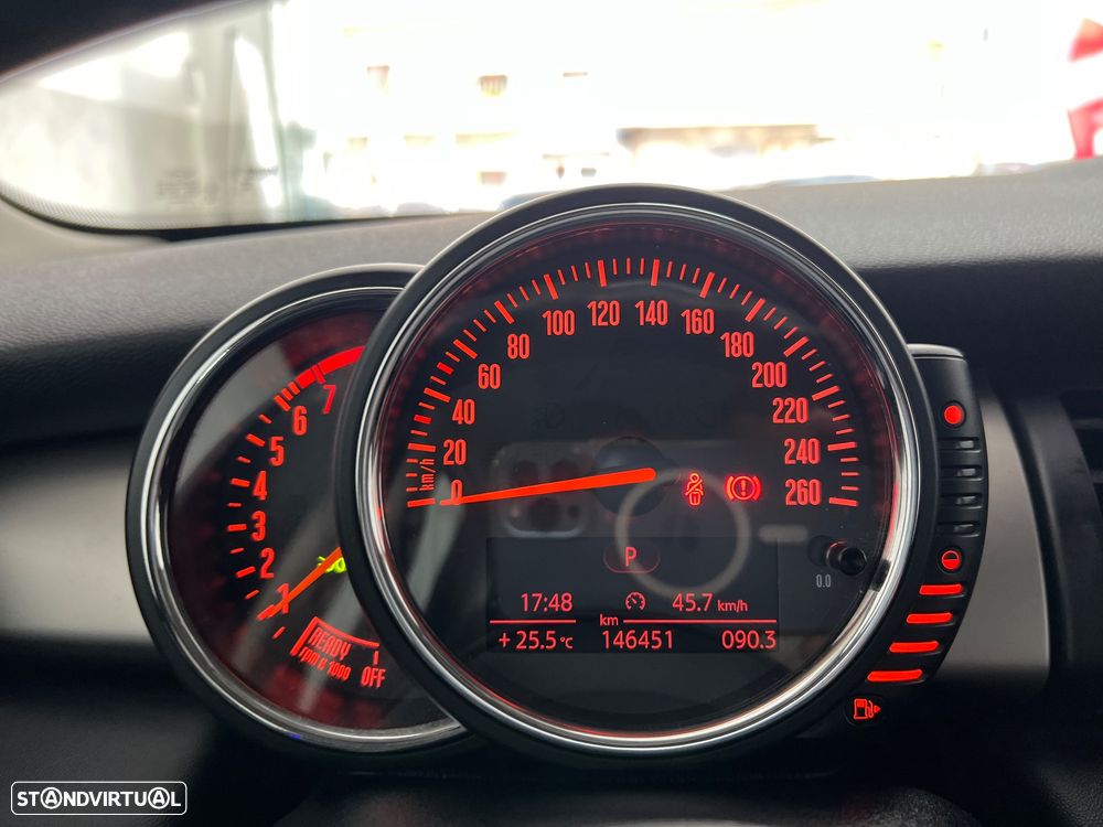 MINI 5 Portas One Auto - 21