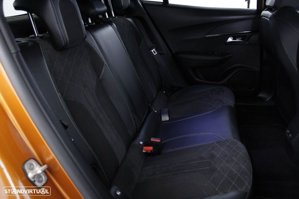 Peugeot 2008 1.5 BlueHDi GT Line EAT8 - 16